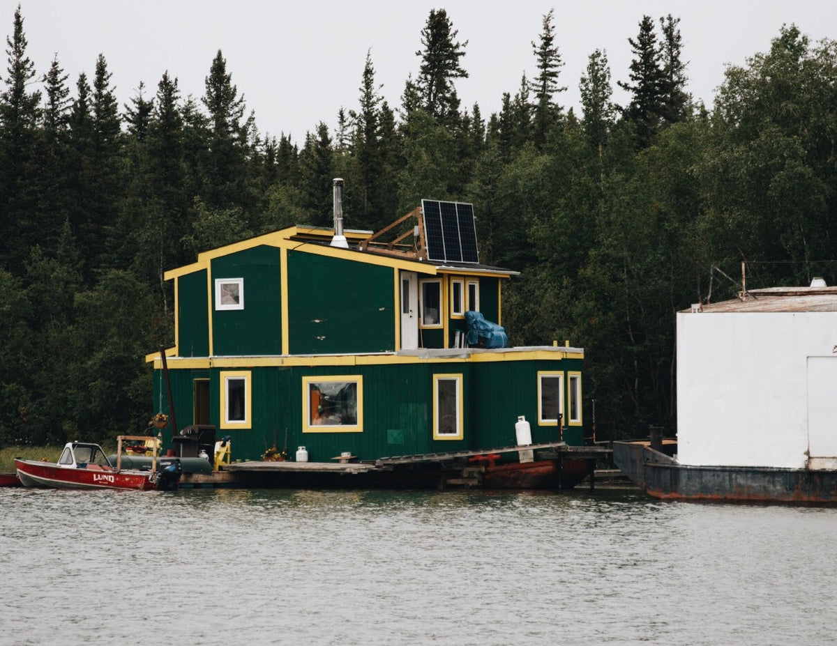 Houseboats on Great Slave Lake in Yellowknife. Seems like a life well lived…